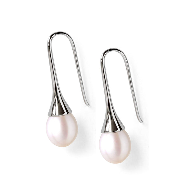 Boucles col de cygne en argent 925 et perles d’eau douce blanches.